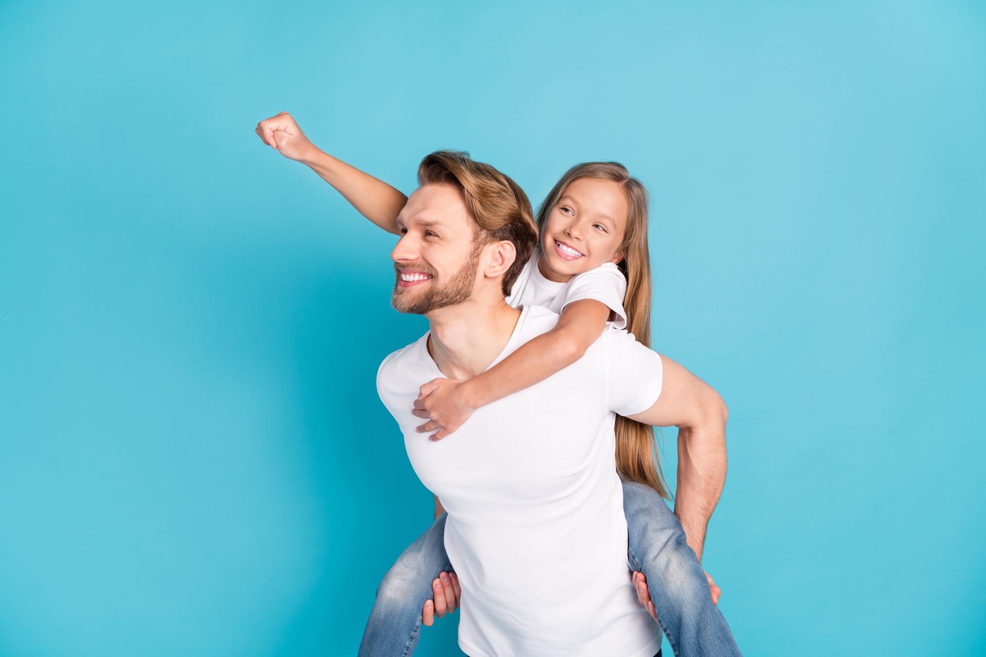 kind op de rug bij vader - chiQos - eindgesprek ouders kindercoaching